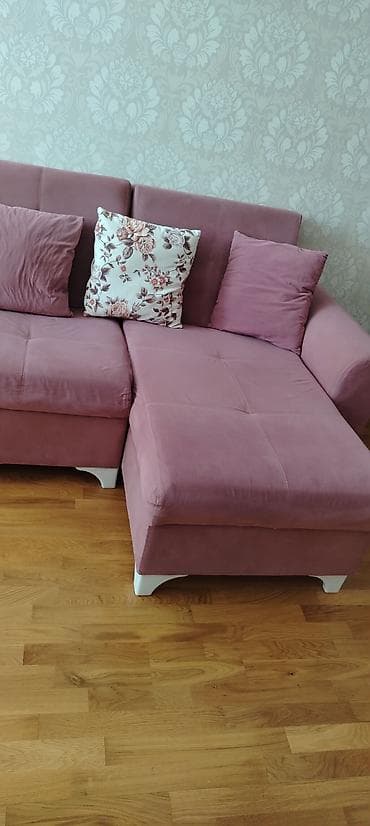 künc divanar: Künc divan – pudra/çəhrayı rəngdə, uzunluğu 2.10sm. Endirimli 120 yə — 2