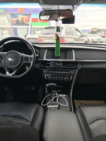 sulutepe cicek qesebesi heyet evleri kiraye: Kia Optima – ağ rəngli sedan - Kuzov: 4 qapılı sedan, ağ rəng, arxa — 4
