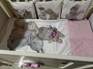 usag kravatlari: Qız üçün, Dördbucaq, Beşik, Dəst ilə, Yellənmə mexanizmsiz — 2