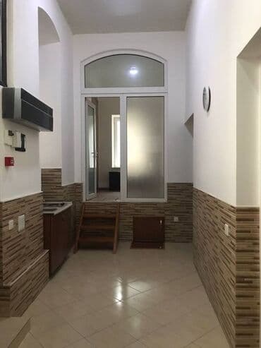 sumqayitda arenda obyekt: 28 may sahil metrosuna yaxın əşyali təmirli 3 otağlı ofis yol kənarı — 3