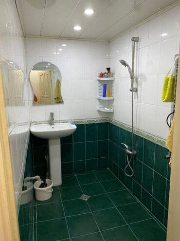 9 ci mikrorayon satilan evler: Bakı, 4 otaqlı, Köhnə tikili, m. Həzi Aslanov, 103 kv. m — 11