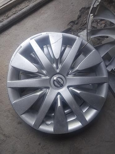 İşlənmiş Kolpak Nissan R 15
