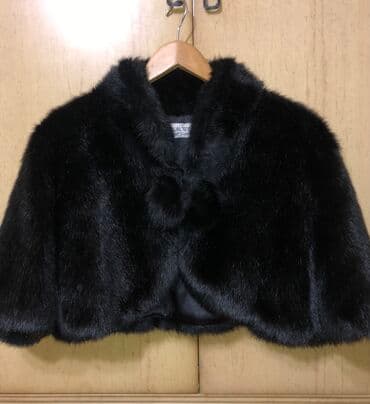 женские шубы с воротником: Ziyafət geyimlərinin üstü üçün nakidka/fiqaro süni kürkdən yaxşı — 1