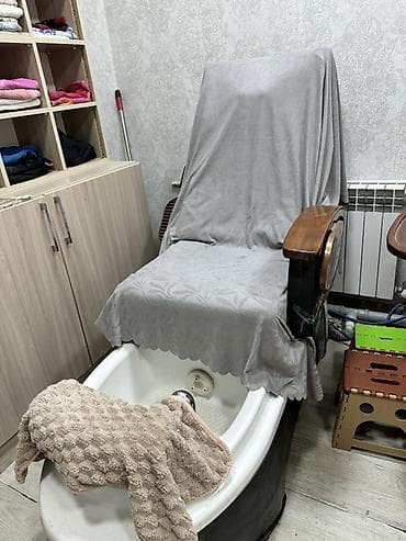 Pedikür kreslosu 2si birlikdə 150 azn — 2