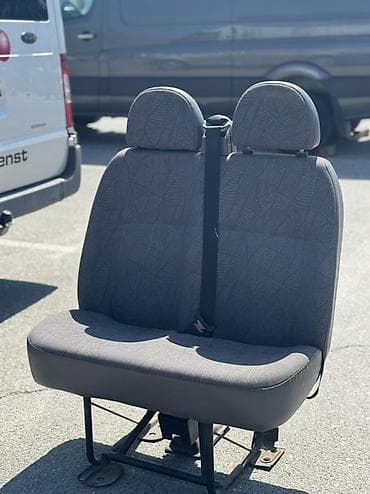 ford oturacaq: Satılır İdeal vezuyetde ciriqi söküyü yoxdu köhnə madel fortlara gedir — 4