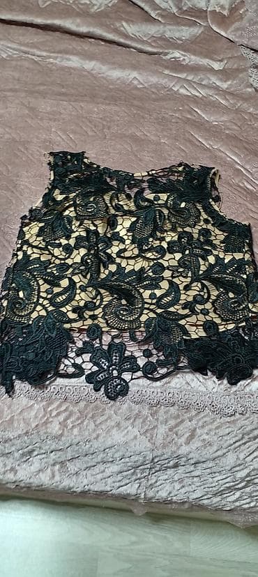 утягивающее белье для полных женщин: - Qadın geyim dəsti: 3 parçadan ibarət. 1) Şal/qapa – krem-bej — 2