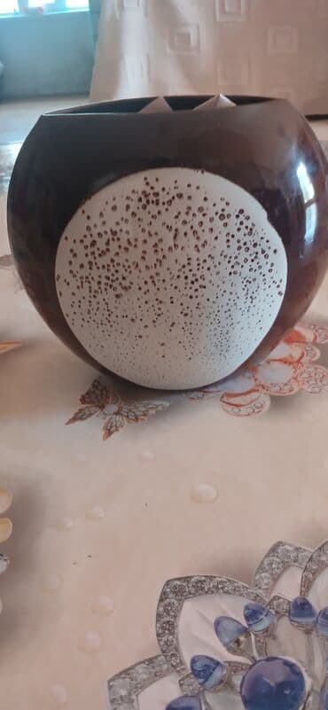 Əntiq vaza, 1950 il