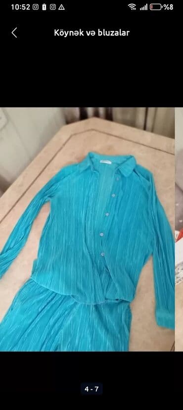 dəst geyimlər: Məhsul: Qadın dəsti – köynək və şalvar Brend: COLLOVER (etiketdə “44” — 1