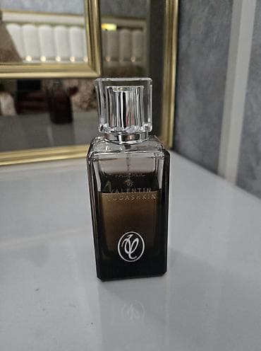 Faberlic by Valentin Yudashkin kişilər üçün ətir suyu. Parfum xüsusi