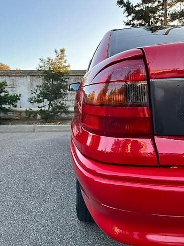 Avtomobil satışı: Opel Astra: 1.6 l | 1996 il 253555 km Sedan — 6