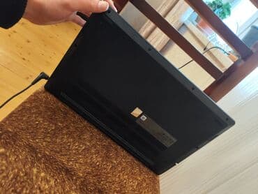 Masaüstü kompüterlər və iş stansiyaları: Lenovo 15.6" noutbuk Xüsusiyyətlər: - Ekran: 15.6" mat panel, dar — 8