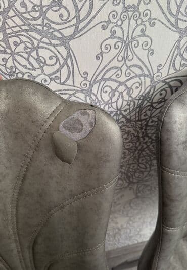 uşaq oturacaqları: Ikisi birlikdə satılır. Teze alınıb. Bezi yerlərində defekt var uşaq — 4