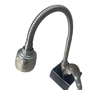 Su krani 2 funksiyali dus kimi her terefe oynadila bilen