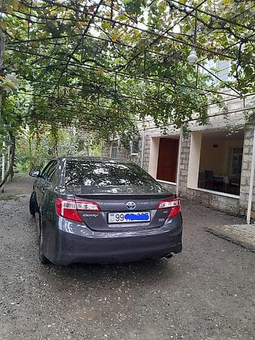 turbo.az yeni avtomobiller: Toyota Camry SE sedan - Korpus: sedan, qrafit/boz rəng - — 4
