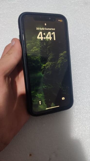 iphone xr 64 gb qiymeti: IPhone Xr, 128 GB, Ağ, Face ID, Simsiz şarj — 8