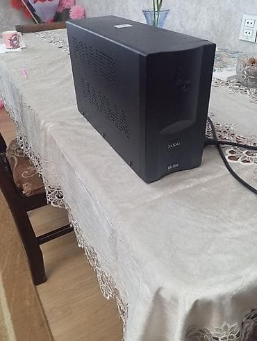 İşlənmiş UPS, 1001 - 1500 Vt, Rozetkaların sayı - 4