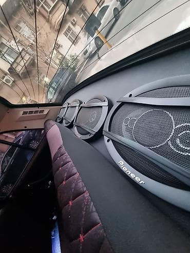 vaz 2106 abirsofka: VAZ 2107 sedan – bej rəngli, klassik kuzov. Texniki xüsusiyyətlər: - — 9