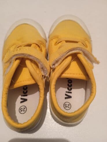 Dəstlər: Krossovka, Uniseks, 25 — 3