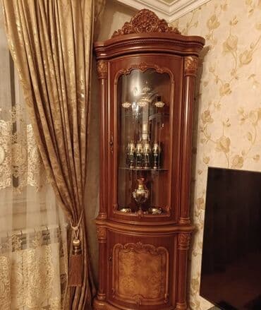 вешалка стойка для одежды напольная в икеа: Стеклянная витрина-шкаф, Б/у, Самовывоз — 1