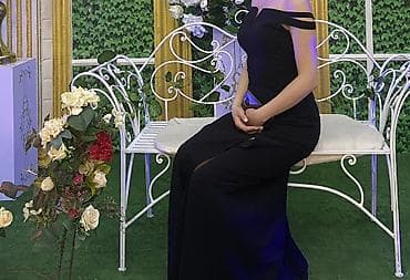 debli donlar instagram: Zərif dizaynlı gecə/libas - Rəng: qara - Stil: uzun və bədənə oturan — 1