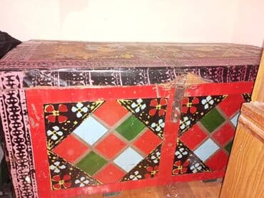 Alfa Romeo: Əl işi naxışlı taxta sandıq - Material: bərk ağac - Üzəri əl ilə — 2