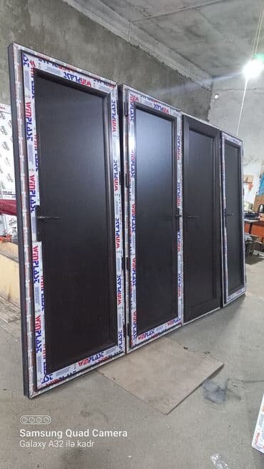 reşotka azərbaycanca: Plastik rəngli̇ qapılar 80x200 sm. İstenilen razmərdən düzeltmek — 2