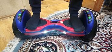 sintezator ayaqlari: Öz-özünü tarazlayan elektrikli hoverboard - Rəng: mavi-qırmızı gövdə — 1