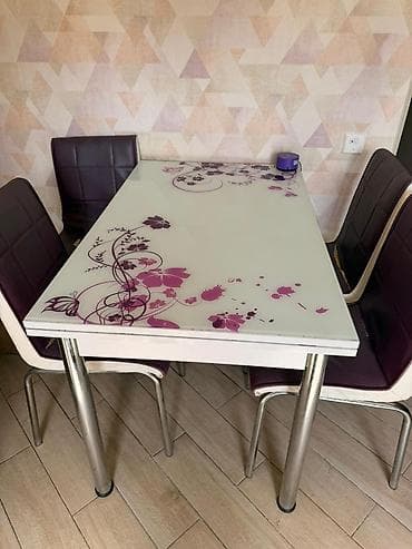 Mətbəx üçün, İşlənmiş, Dördbucaq masa, 4 stul