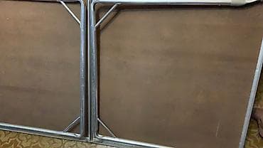 Qatlana bilən daşıma masası - İkiyarpaq konstruksiya: masa ortadan