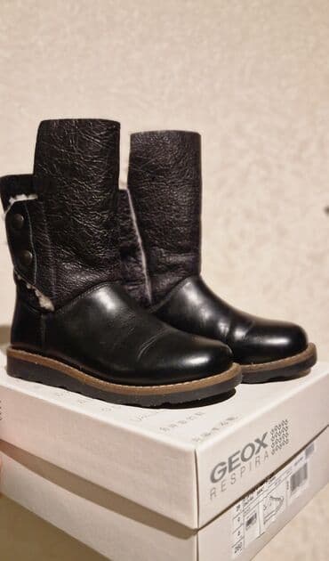 deri yupka: Uniseks, 30, Geox — 3