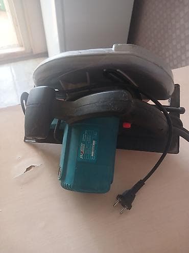 Pusello CS5002 dairəvi mişar - Güc: 2000 W - Gərginlik: 220–240 V — 3