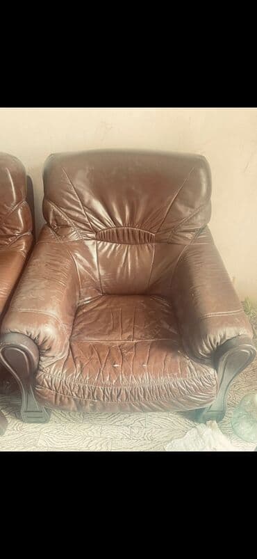диван и 2 кресла мягкая мебель: İşlənmiş, Klassik divan, 2 kreslo, Divan — 2