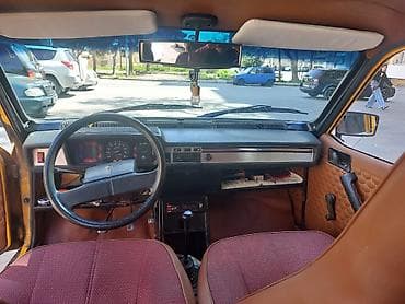 Avtomobil satışı: Renault toros 12 motor 1.2 il 97 ela vezyet tecili satılır. Tel 077 — 5