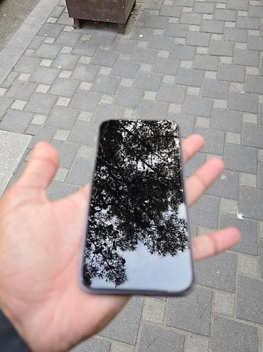 iphone 11 barter var: IPhone 11, 64 GB, Çəhrayı — 4