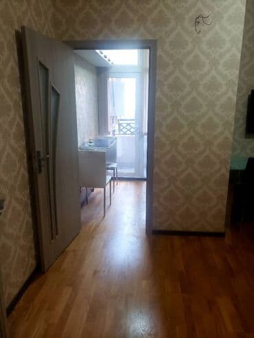 kristal abşeron yasamal evlərin qiyməti: KİRAYƏ Kristal Abşeron 2 Mərtəbə- 4/16 Sahə- 42 kvm Otaq-2 Ev yaşayış — 8