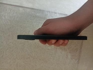 iphone 13 barter: IPhone 14 — 4