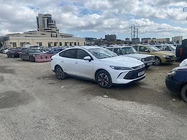 acura tsx 3.5 at: Model: BYD Qin Plus DM-i (plug-in hibrid sedan) Xarici görünüş: - Ağ — 3