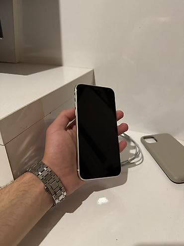 iphone 6d: IPhone 11, 64 GB, Ağ, Zəmanət, Simsiz şarj, Face ID — 2