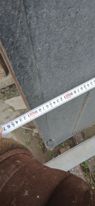 şəkillər profil üçün: Məhsul: Beton/daş fasad panelləri (ölçülü) Təsvir: - Qara-boz rəngli — 2