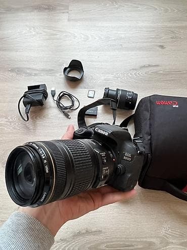 Canon EOS 800D DSLR fotoaparat komplekti Ideal vəziyyətdədir hər biri