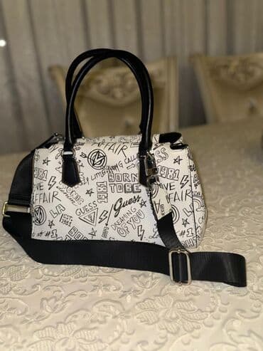 Əl çantası, Guess, İşlənmiş