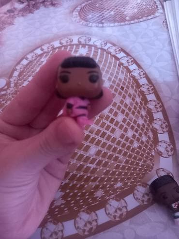 basketbol forması: Mini kolleksiya fiqurları – Funko tərzində vinil oyuncaq seti Məhsul — 2