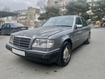 nolyeddi sekilleri yukle: Mercedes-Benz E 230: 2.3 l | 1992 il Sedan — 1