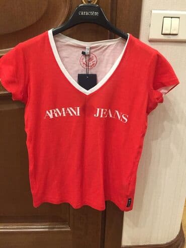 zara xs: Original armani kofta,xs razmer,yenidir,etiketkasi ustunde.Hediyye de — 2