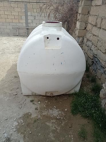 tom gul qabı: Bak, Plastik, 3000 l l — 2