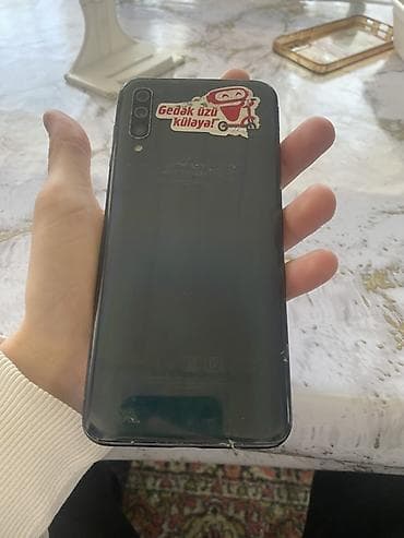 Samsung Galaxy A50, rəng - Qara, Barmaq izi