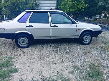 satdiq traktor: VAZ (LADA) 21099: 1.5 l | 2003 il 255000 km Sedan — 3
