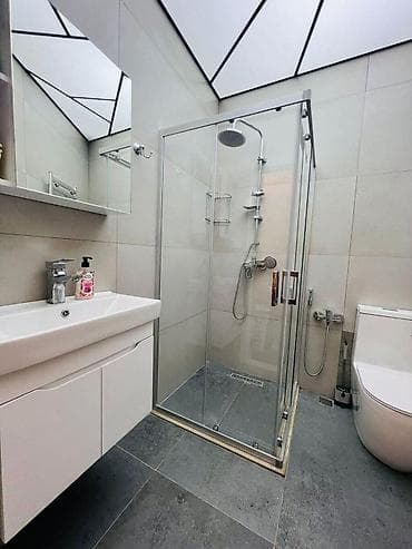 bina az əmircan: Satılır 3 otaqlı yeni tikili 75 m², İnşaatçılar m. Kateqoriya Yeni — 8