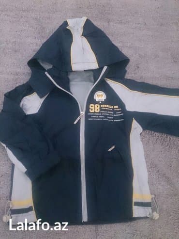 ust geyim: Куртка-ветровка на 3-4 года — 1