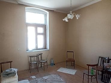 kiraye ucuz: Ev köhnə tikili binada. EV SAHİBİ Binəqədi r.Rəsulzadə qəs. ARAZ — 8